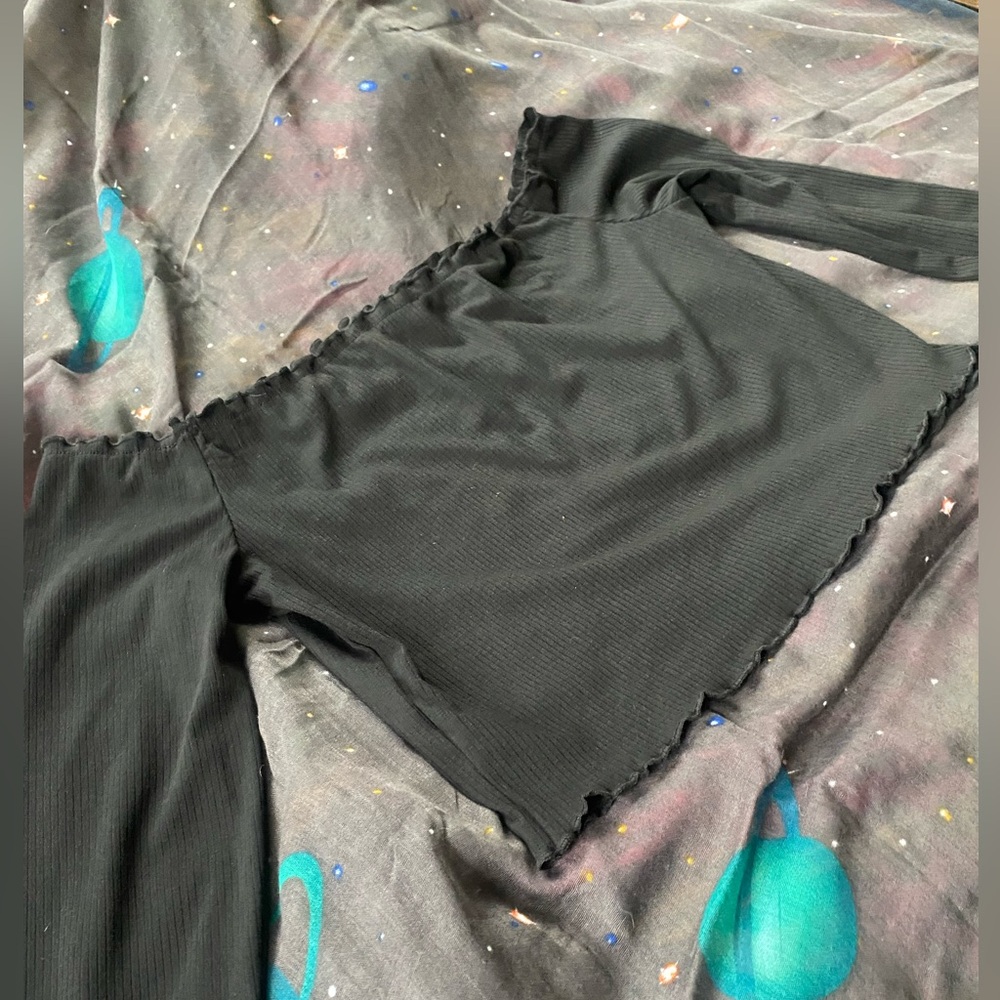 PUBLIK off the shoulder long sleeve